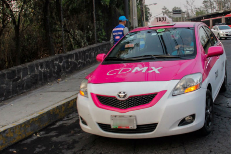 Taxistas Capitalinos Podran Obtener Licencia En Linea A Partir De