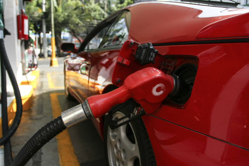 Hacienda elimina estímulo fiscal para gasolinas. Noticias en tiempo real