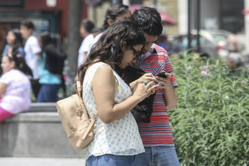 Apps para saber si eres adicto al celular. Noticias en tiempo real