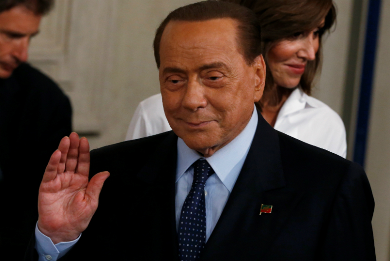 Exprimer ministro de Italia Berlusconi abandona hospital. Noticias en tiempo real