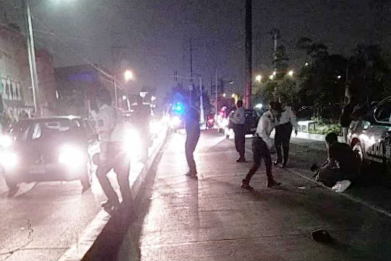 Policías atropellados en Neza reciben atención médica. Noticias en tiempo real