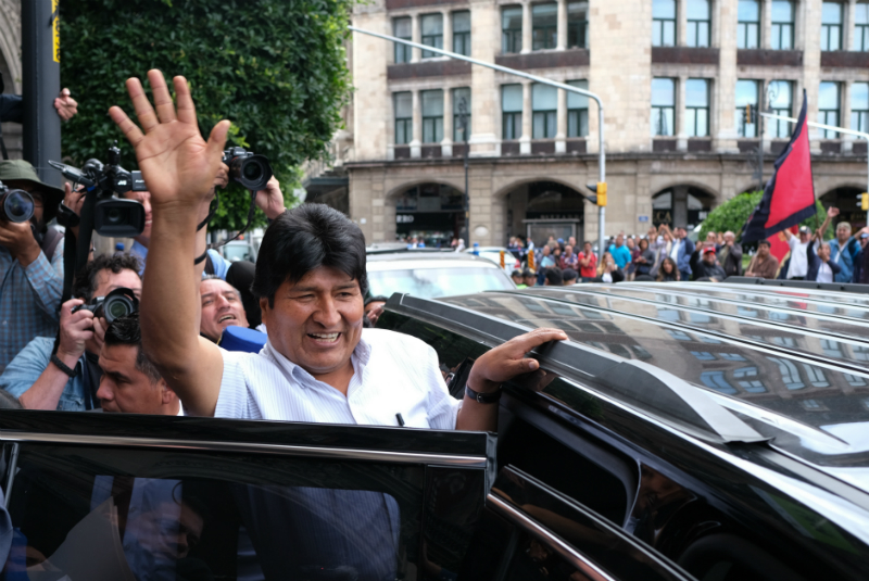 “Mi delito” es ser indígena y redistribuir la riqueza, dice Evo Morales. Noticias en tiempo real