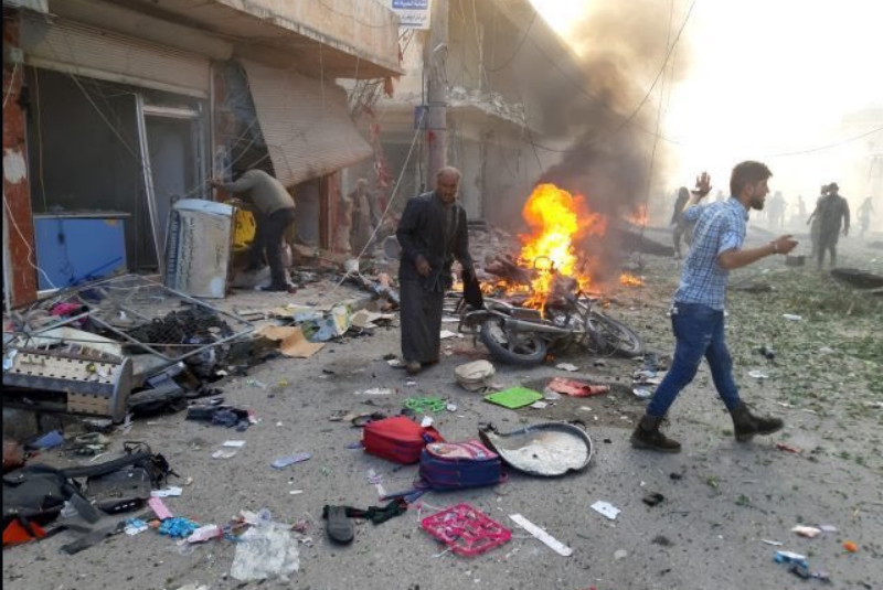 Atentado con coche bomba en mercado de Siria deja 14 muertos. Noticias en tiempo real