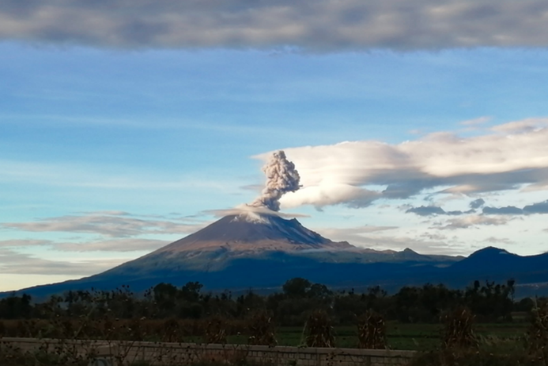 Volcán Popocatépetl emite 301 exhalaciones en últimas 24 horas. Noticias en tiempo real