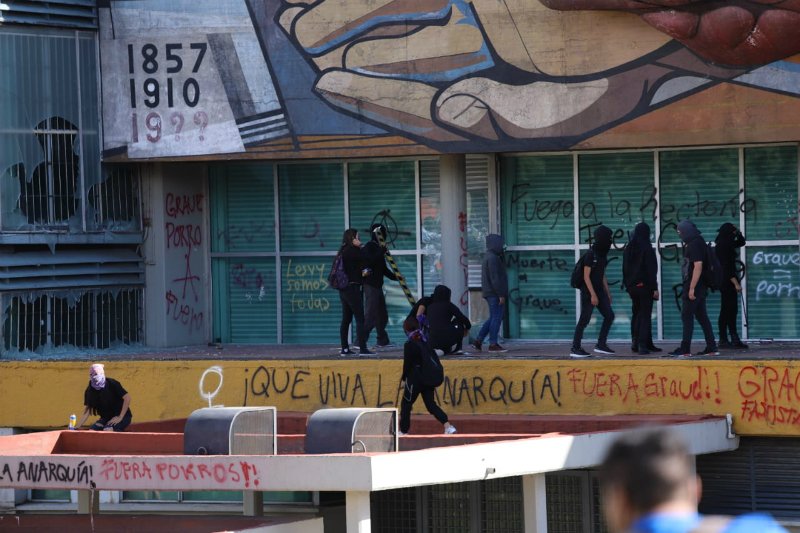 Gobierno de la CDMX condena vandalismo en la UNAM. Noticias en tiempo real