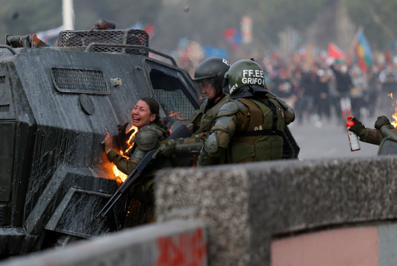 Entre protestas, perfila Chile nueva Constitución. Noticias en tiempo real