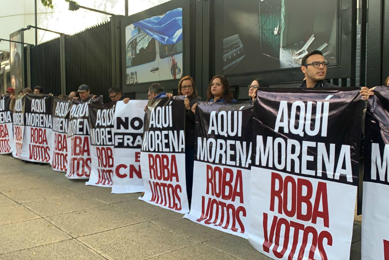 PAN inicia protestas en el Senado por toma de protesta de Rosario Piedra en CNDH . Noticias en tiempo real