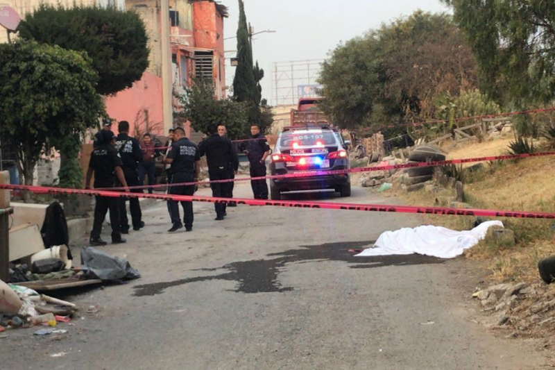 Arrojan cuerpo de mujer y le prenden fuego en Ecatepec (+video). Noticias en tiempo real