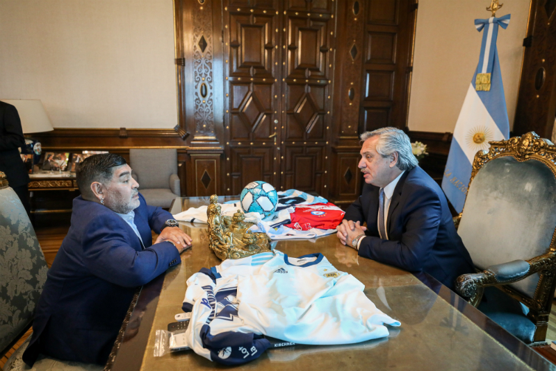 Maradona se reúne con Alberto Fernández, nuevo presidente de Argentina. Noticias en tiempo real