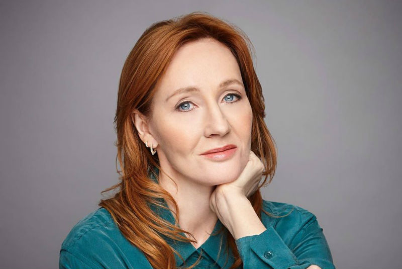 J.K Rowling, autora de “Harry Potter”, es acusada de transfobia por polémico mensaje. Noticias en tiempo real
