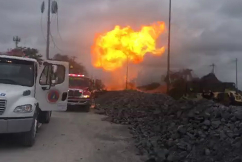 Controlan fuga de gas natural en calles de la Álvaro Obregón. Noticias en tiempo real