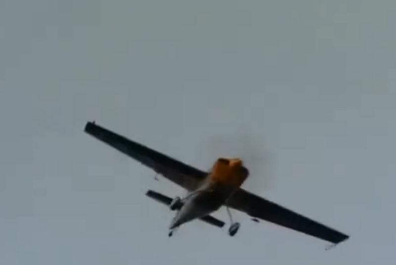 Avioneta se estrella durante show acrobático en Iztapa, Guatemala; hay dos muertos (+video). Noticias en tiempo real