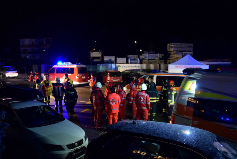 Accidente automovilístico deja seis turistas alemanes muertos en Italia. Noticias en tiempo real