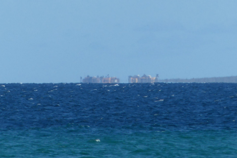Captan “misteriosa” ciudad flotante en playa de Baja California Sur (+video). Noticias en tiempo real