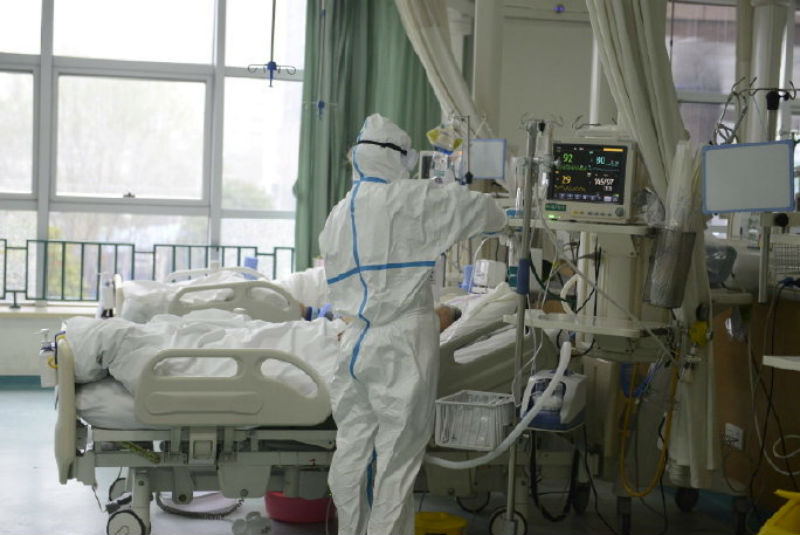China cierra tres ciudades para prevenir contagio de coronavirus. Noticias en tiempo real