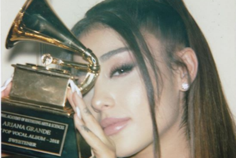 Rapero demanda a Ariana Grande por plagio en su éxito 7 rings (+video). Noticias en tiempo real