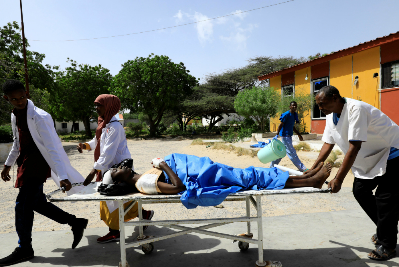 Coche bomba deja 3 muertos y 20 heridos en Somalia. Noticias en tiempo real