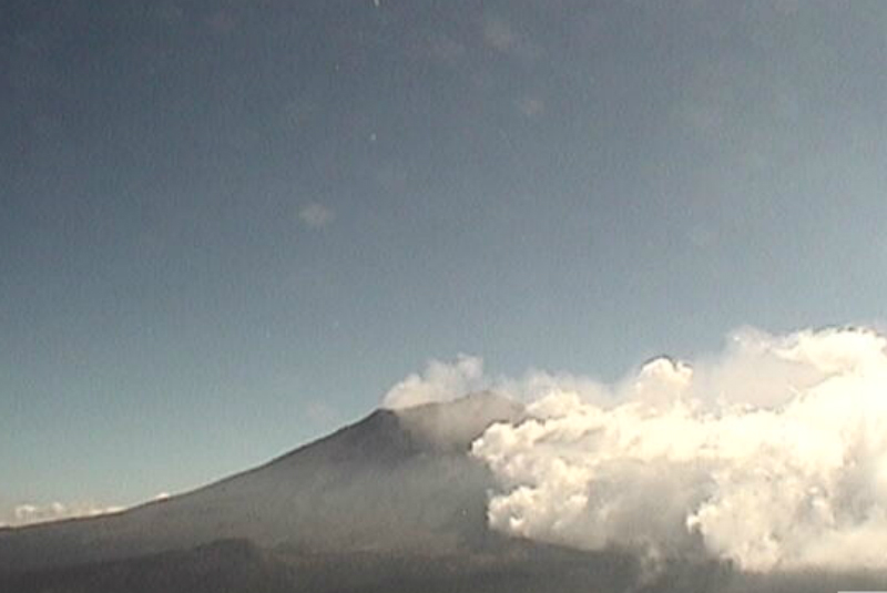 Popocatépetl emite 136 exhalaciones en 24 últimas horas. Noticias en tiempo real