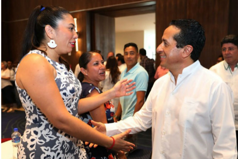 Gobernador de Quintana Roo, trabaja con instituciones internacionales para mejorar los arrecifes. Noticias en tiempo real