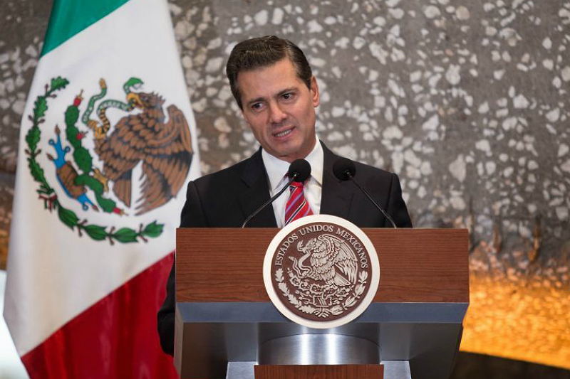 La UIF denunció ante la FGR al expresidente Enrique Peña Nieto por presunto lavado de dinero.