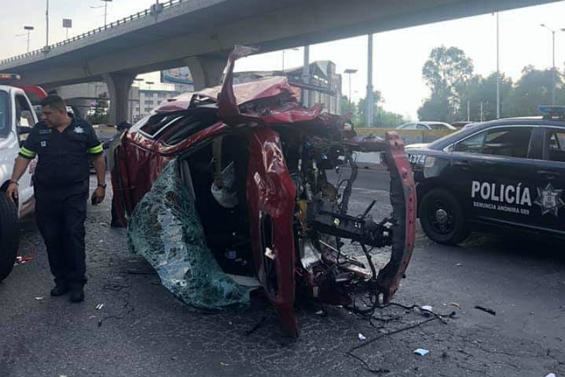 Fallece conductor de vehículo accidentado en Periférico Norte (+fotos+video). Noticias en tiempo real
