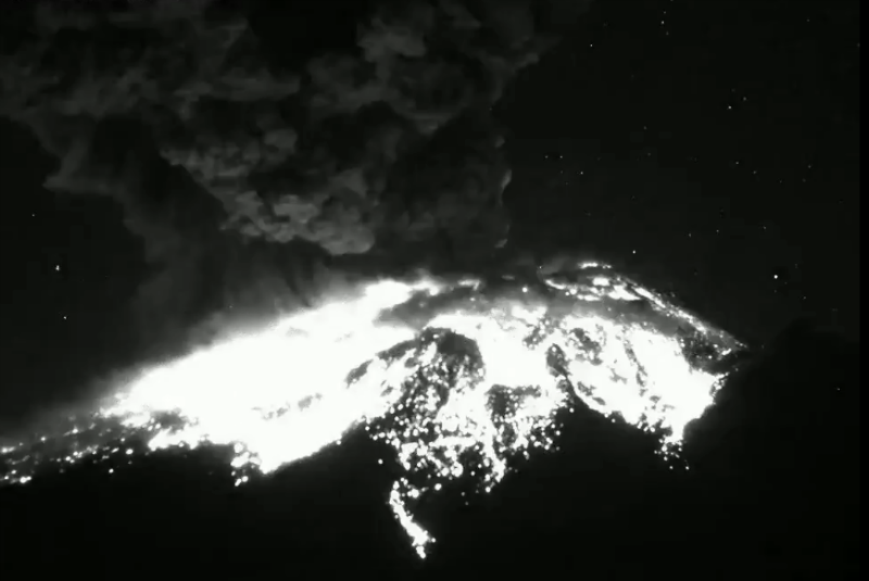 Captan fuerte explosión del Popocatépetl (+video). Noticias en tiempo real