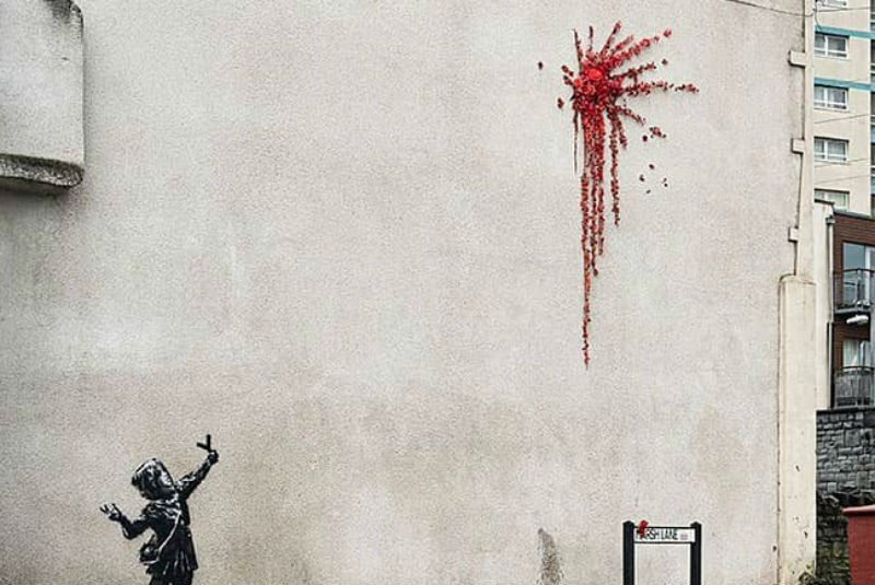 Destrozan con grafiti obsceno la última obra de Banksy, por San Valentín(+fotos). Noticias en tiempo real