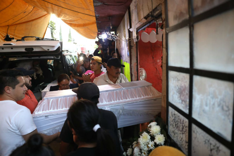 Llegan restos de Fátima a su casa (+fotos). Noticias en tiempo real