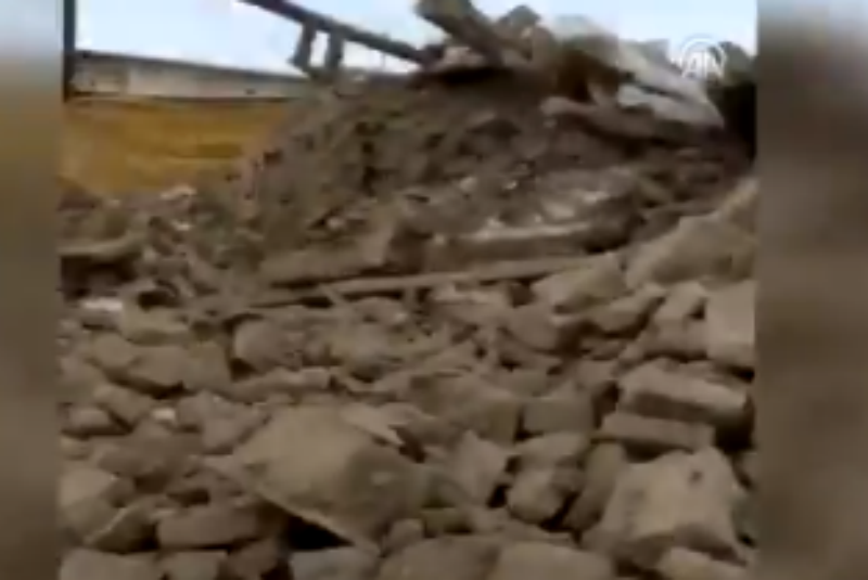 Mueren siete personas tras fuerte sismo en frontera turco-iraní (+video). Noticias en tiempo real