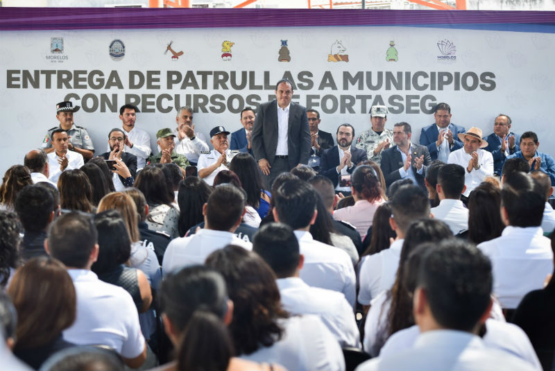 Cuauhtémoc Blanco otorga patrullas a Cuautla, Ayala, Yautepec, Jiutepec y Temixco. Noticias en tiempo real