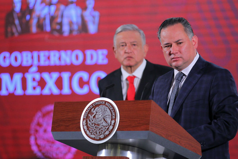 Foto: Archivo. El Presidente destacó la labor de Santiago Nieto en la UIF.