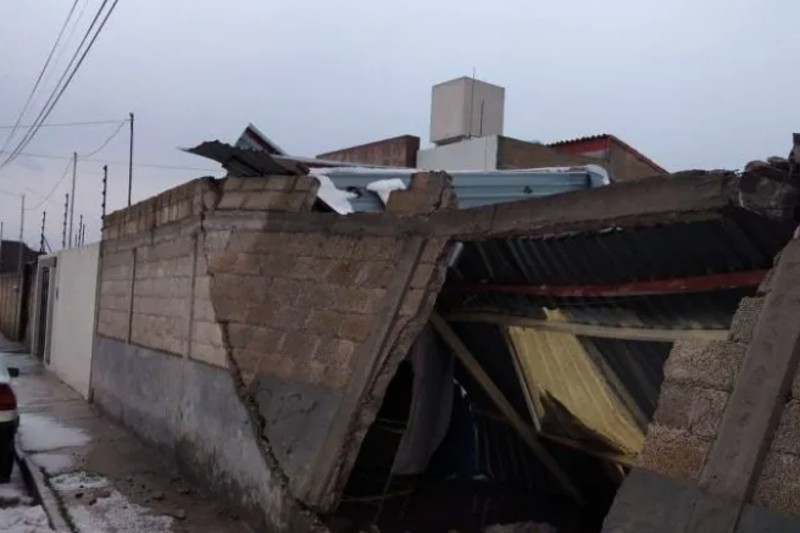 Fuerte granizada derriba techos y bardas en Zinacantepec, Estado de México (+fotos+video). Noticias en tiempo real