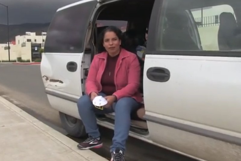 ¡Aplausos! Enfermera se muda a su camioneta para evitar contagiar a su familia (+video). Noticias en tiempo real