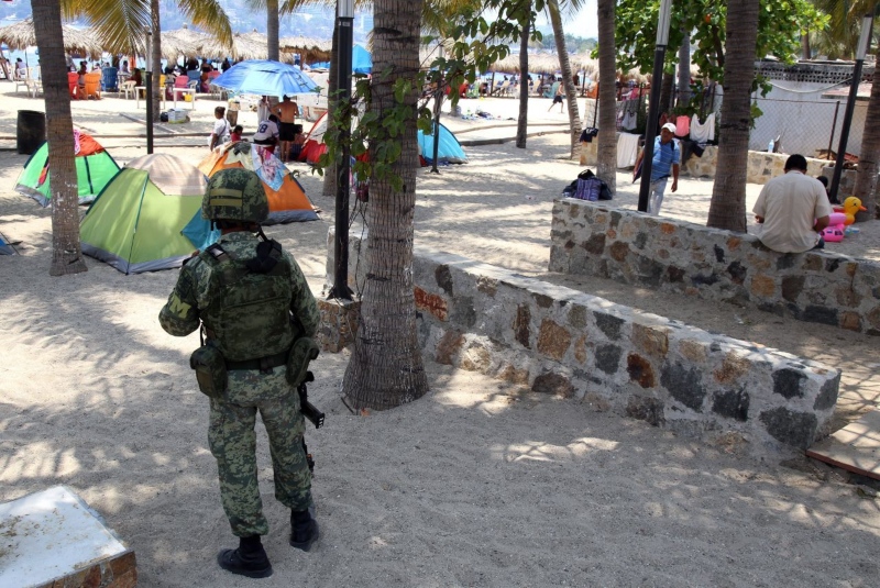 Patrullas impiden entrada de turistas a playas de Tabasco. Noticias en tiempo real