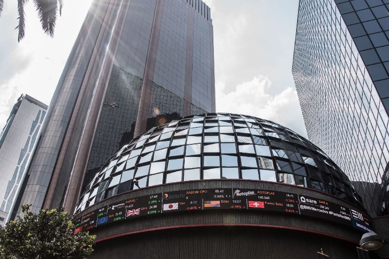 Bolsa Mexicana abre con ganancia de 0.92%. Noticias en tiempo real