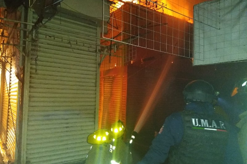 Se registra incendio en Central de Abasto de Oaxaca (+fotos). Noticias en tiempo real