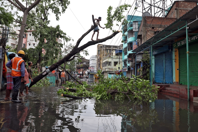 Bangladés e India ciclón Amphan