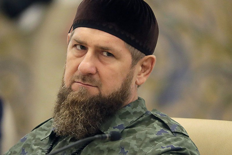 Líder checheno Kadyrov hospitalizado
