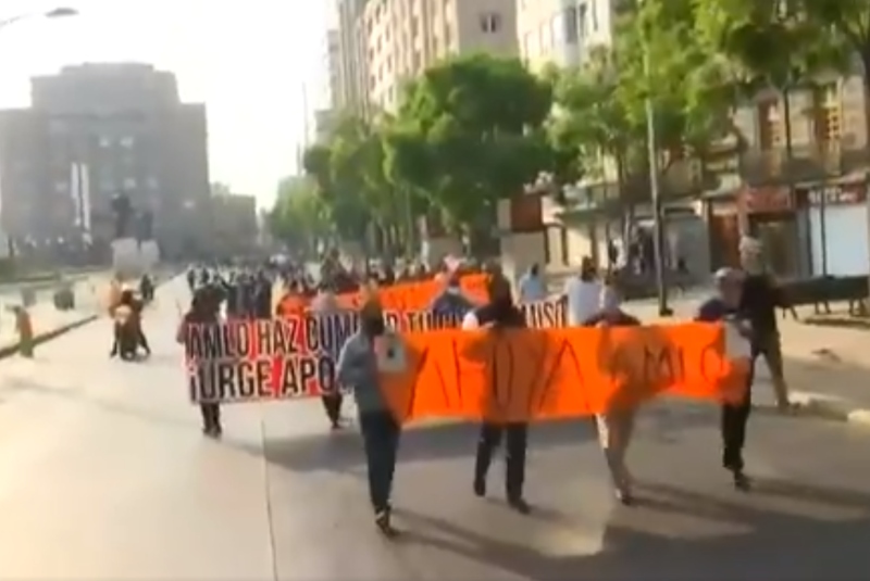 Taxistas marchan sobre Paseo de la Reforma para exigir apoyos (+video). Noticias en tiempo real