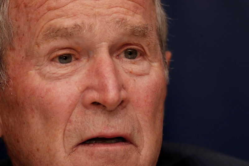 Expresidente Bush llama a elegir “un mejor camino” tras protestas en EU. Noticias en tiempo real
