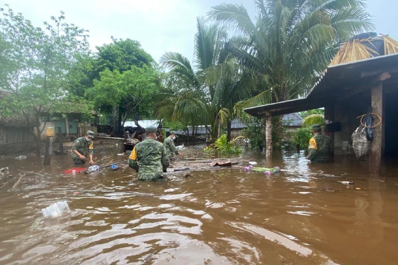 Sedena aplica Plan DN-III-E en Campeche y Yucatán por fuertes vientos y lluvias. Noticias en tiempo real