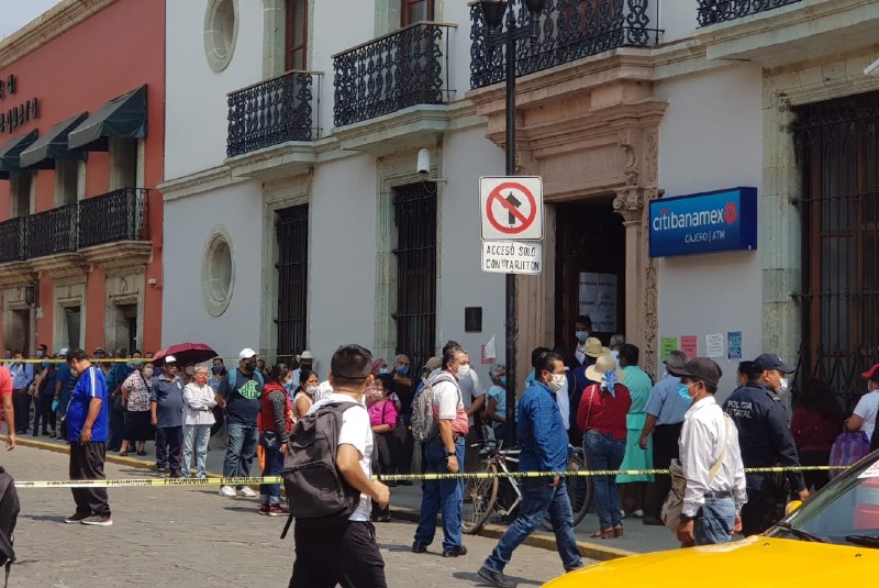 Banamex cierra varias sucursales en Oaxaca para evitar contagio de Covid-19. Noticias en tiempo real