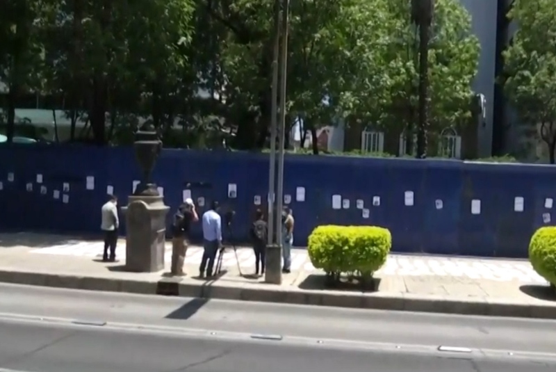 Cierran carriles centrales de Paseo de la Reforma por protestas en la embajada de EU (+video). Noticias en tiempo real