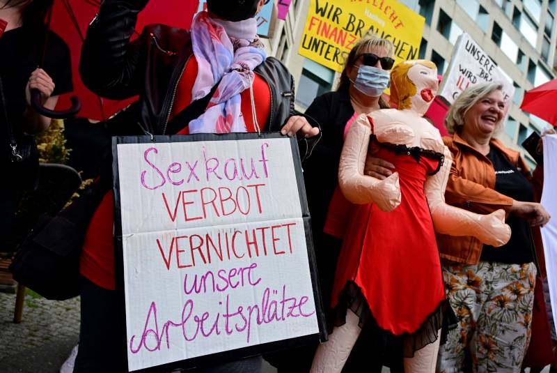 Pese a pandemia, en Alemania piden abrir burdeles. Noticias en tiempo real