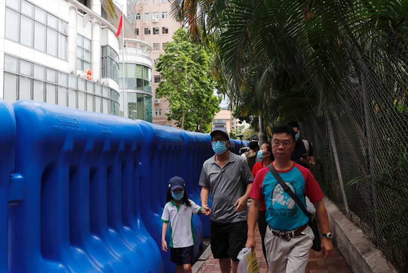Hong Kong refuerza medidas de distanciamiento social contra Coronavirus. Noticias en tiempo real