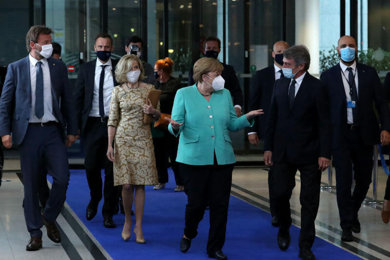 Alemania descubre a presunto espía egipcio infiltrado en el servicio de prensa de Angela Merkel. Noticias en tiempo real