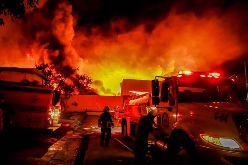 incendio en una fábrica de Jiutepec