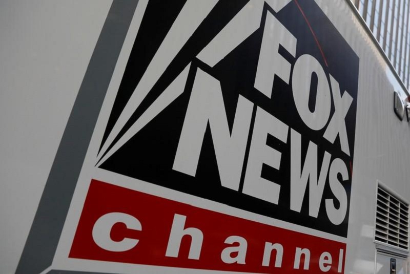 Fox-news-demanda-explemeada-expresentador