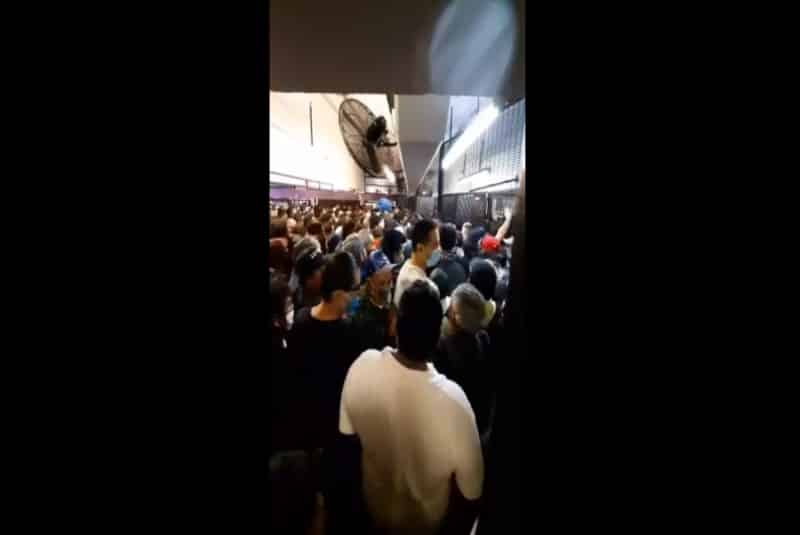 Usuarios del metro de CDMX arman caos en la estación Pantitlán (+video). Noticias en tiempo real