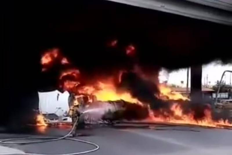 Choque de pipa y tren provoca incendio en San Nicolás de los Garza, Nuevo León (+video). Noticias en tiempo real